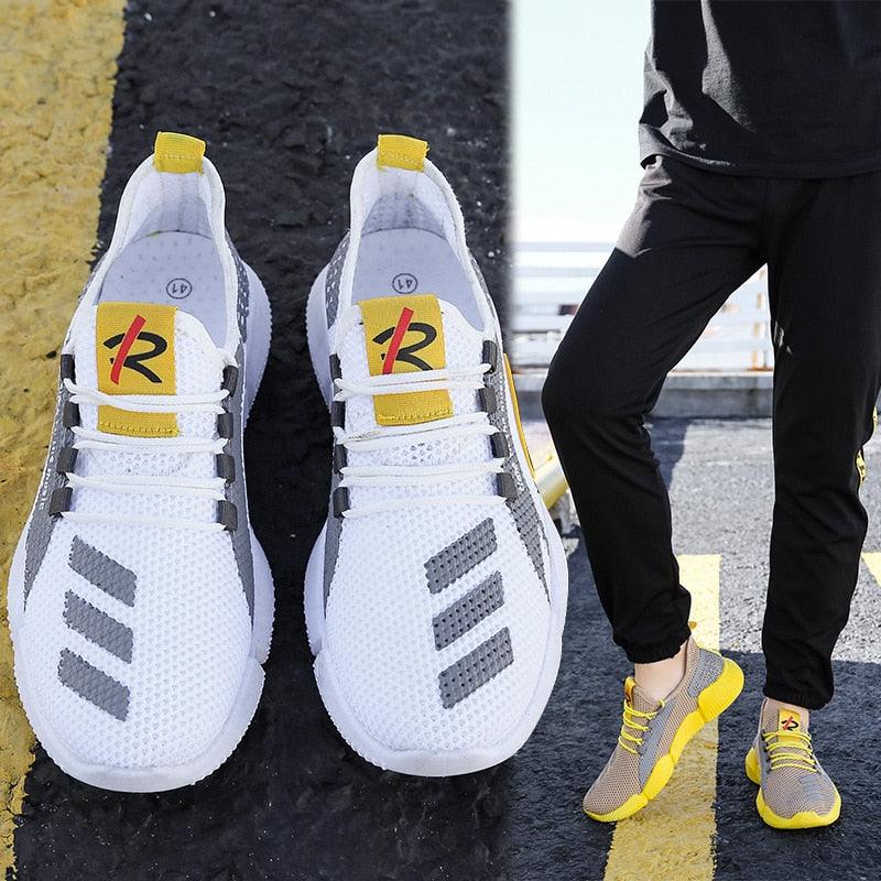 Men's Lightweight Breathable Running Shoes For Summer Sports