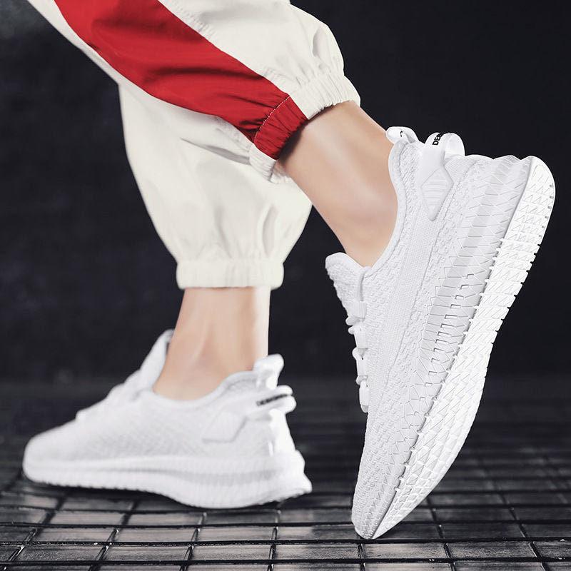 Men's Lightweight Breathable Running Shoes For Summer Sports